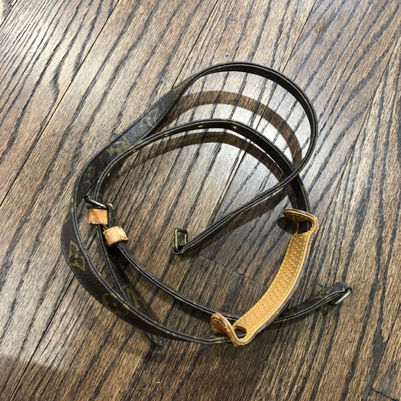 SOLD - Picture 7 of 8